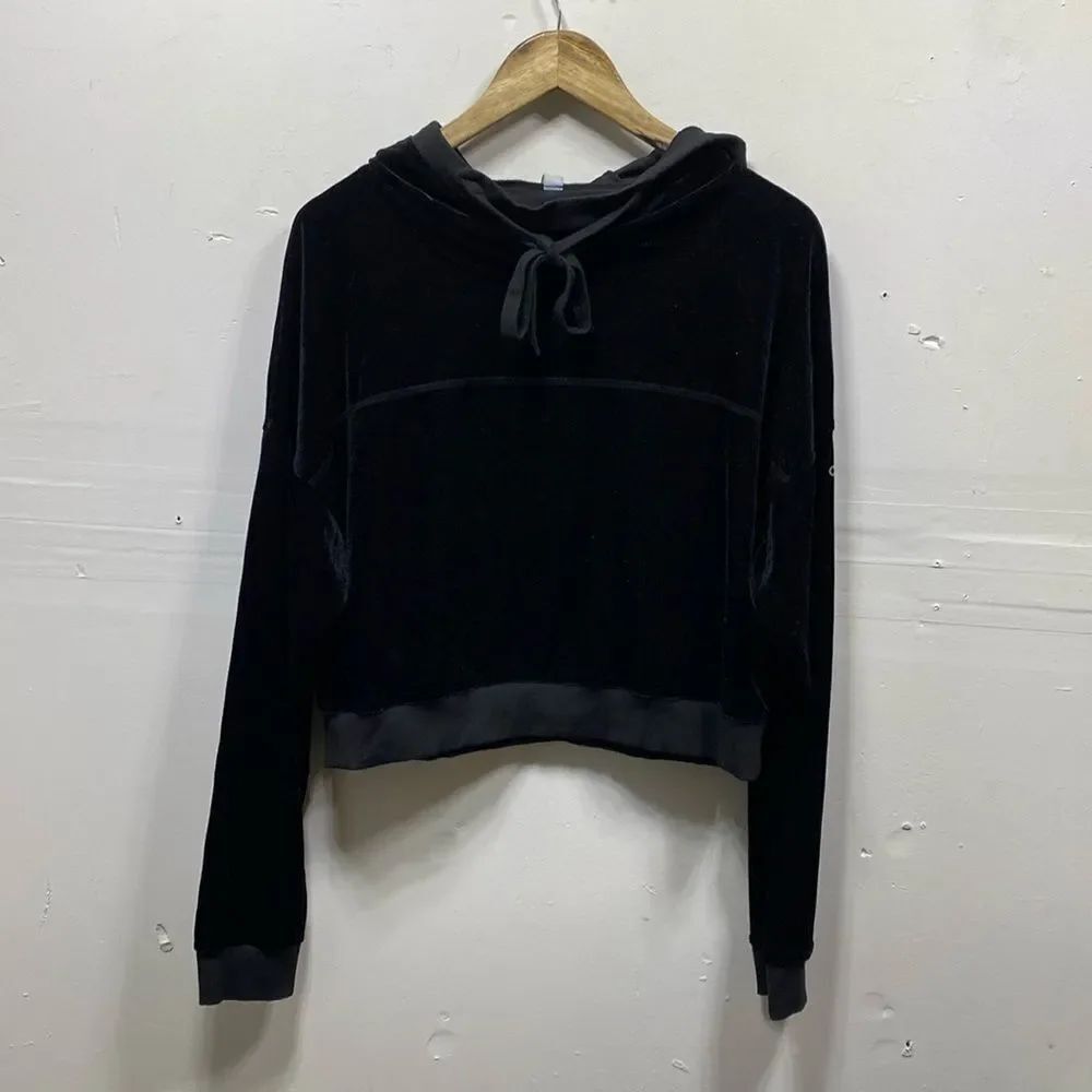Alo Yoga Velvet Crop Length Hoodie Medium